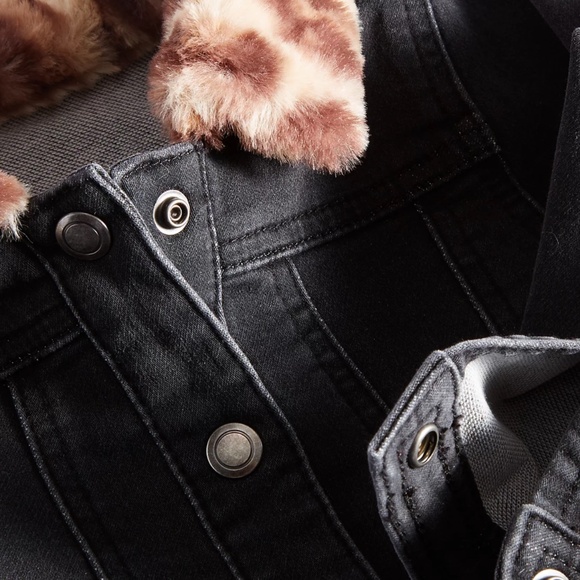 First Impressions Baby Girls Faux Fur Collar Jacket in Black sz 18 months EUC - Picture 3 of 8